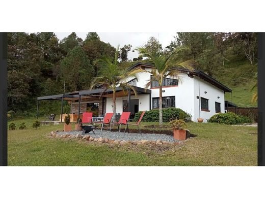 Luxe woning in Rionegro, Departamento de Antioquia