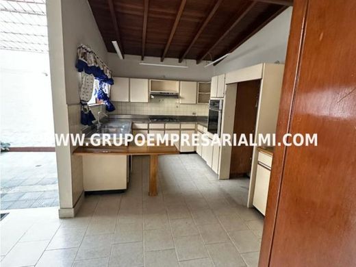 豪宅  麦德林, Medellín