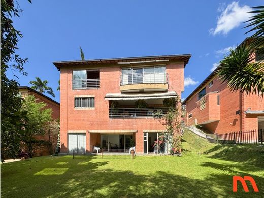 メデリン, Medellínの高級住宅