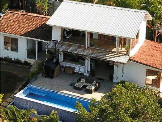 호텔 / Cali, Departamento del Valle del Cauca