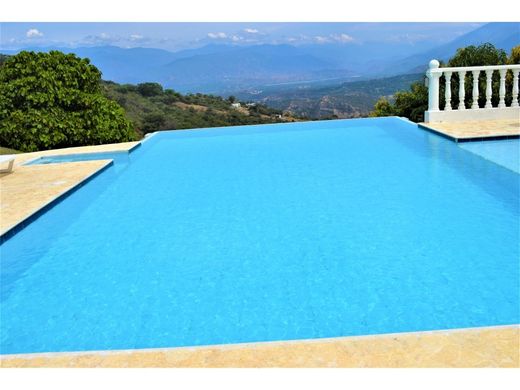Farmhouse in San Jerónimo, Departamento de Antioquia