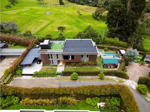 Envigado, Departamento de Antioquiaの高級住宅