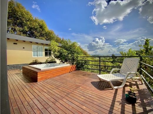 Carmen de Viboral, El Carmen de Viboralのカントリーハウス