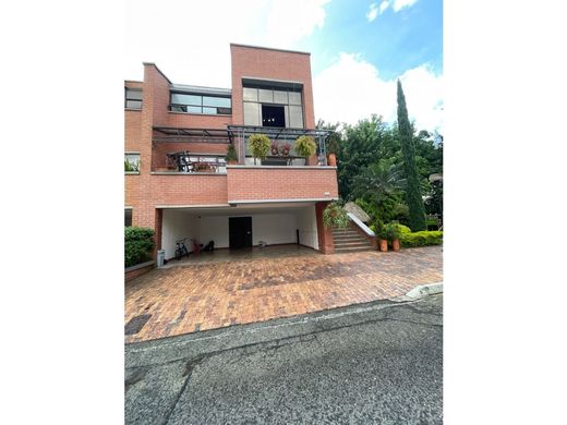 豪宅  麦德林, Medellín