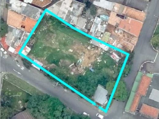 Terreno - Medellín, Departamento de Antioquia