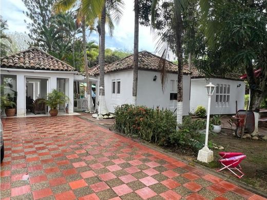 Загородный Дом, Carmen de Apicalá, Departamento de Tolima