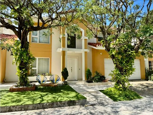 Luxe woning in Barranquilla, Departamento del Atlántico