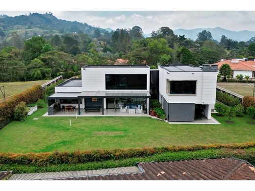Köy evi Rionegro, Departamento de Antioquia