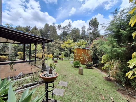 Country House in Envigado, Departamento de Antioquia