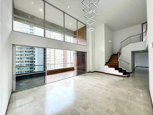 Duplex w Envigado, Departamento de Antioquia