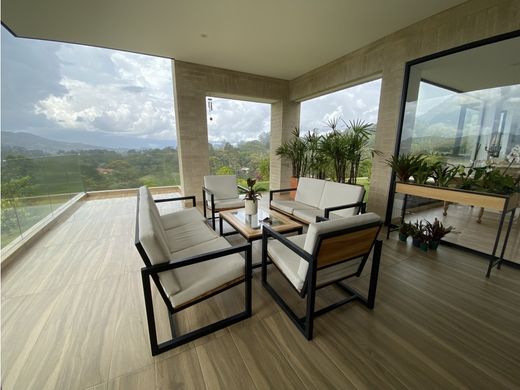 郊区住宅  La Ceja, Departamento de Antioquia