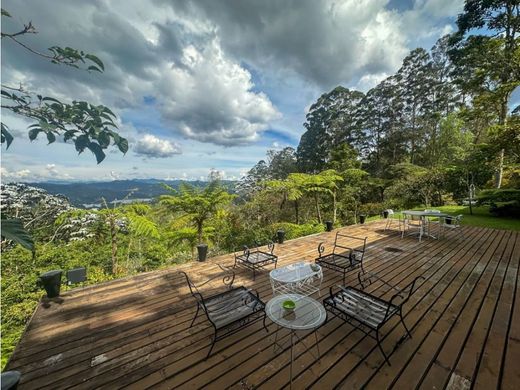 Köy evi Retiro, Departamento de Antioquia