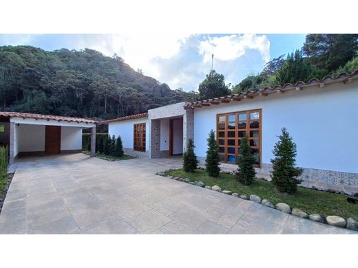Farmhouse in La Ceja, Departamento de Antioquia