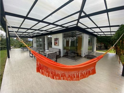 Köy evi Rionegro, Departamento de Antioquia