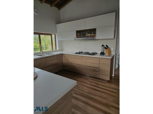 Πολυτελή κατοικία σε Santa Helena, Medellín