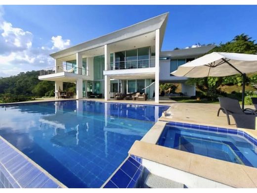 Landhuis in Medellín, Departamento de Antioquia