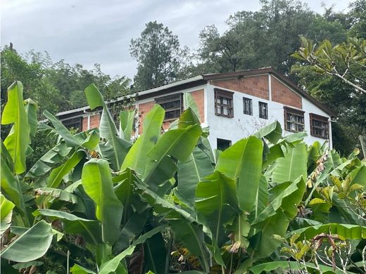 Farmhouse in Marinilla, Departamento de Antioquia