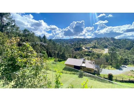 Luxus-Haus in Envigado, Departamento de Antioquia
