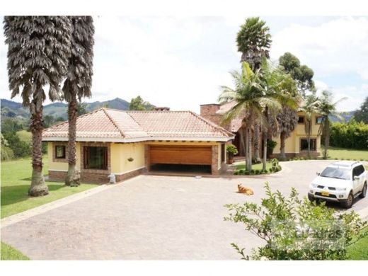 郊区住宅  Retiro, Departamento de Antioquia