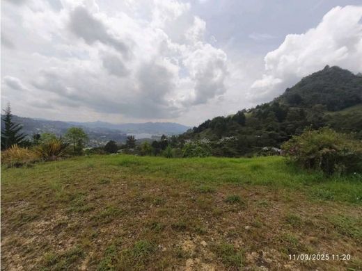 Terreno a Retiro, Departamento de Antioquia