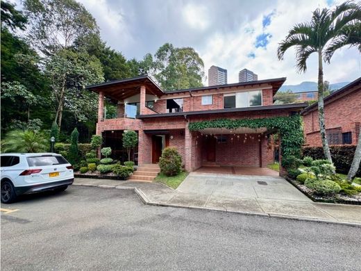 豪宅  麦德林, Medellín