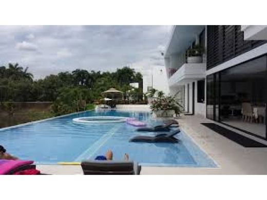 Appartementencomplex in Girardot City, Girardot