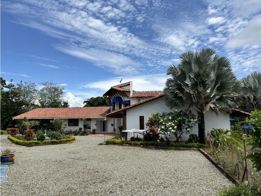 Casa de lujo en Armenia, Quindío Department