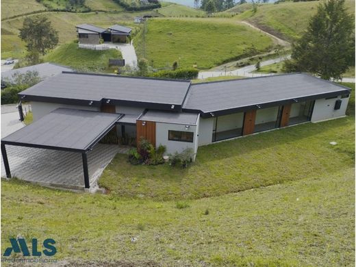 Luksusowy dom w Retiro, Departamento de Antioquia