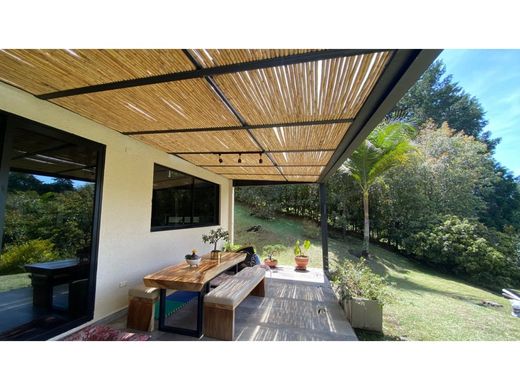 Ρουστίκ ή αγροικία σε Carmen de Viboral, El Carmen de Viboral