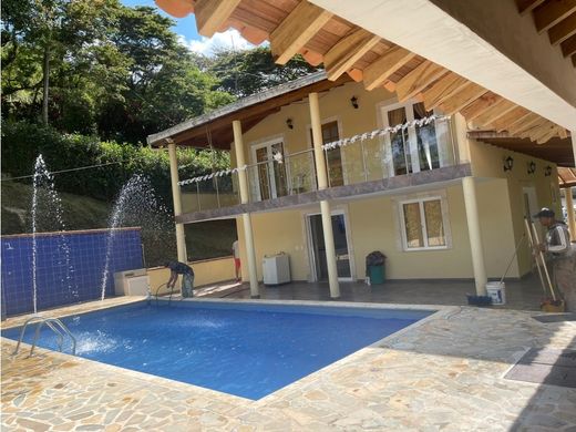 Cortijo o casa de campo en Barbosa, Departamento de Antioquia