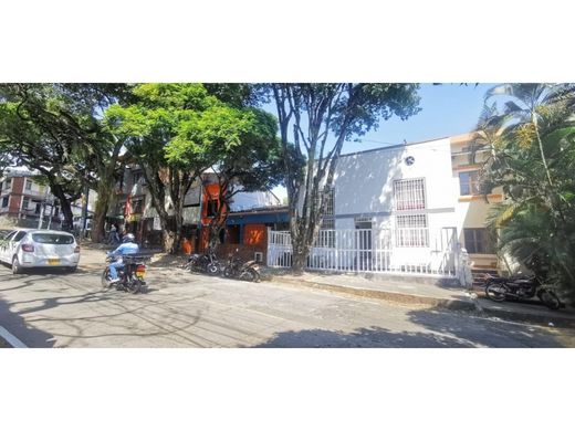 Edificio en Cali, Departamento del Valle del Cauca