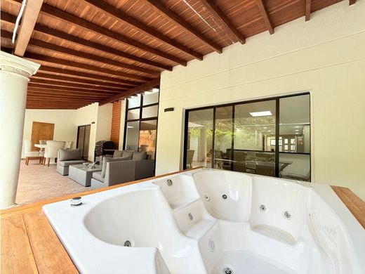 Luxury home in Medellín, Departamento de Antioquia