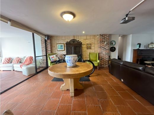 豪宅  Envigado, Departamento de Antioquia