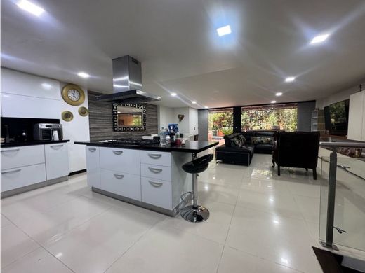 Luksusowy dom w Envigado, Departamento de Antioquia