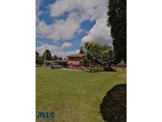 Casa de campo en Bello, Departamento de Antioquia