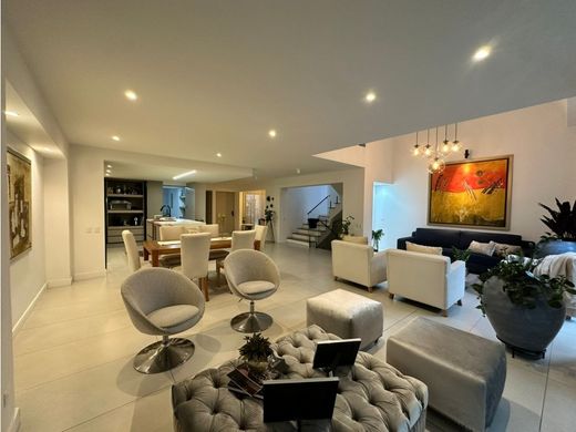 Luxury home in Pereira, Departamento de Risaralda