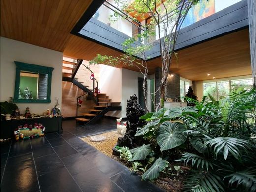 Πολυτελή κατοικία σε Envigado, Departamento de Antioquia