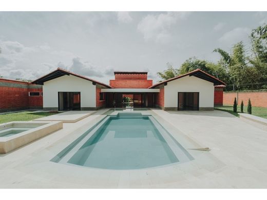 Luxury home in Pereira, Departamento de Risaralda