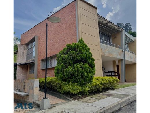 Luxe woning in Medellín, Departamento de Antioquia