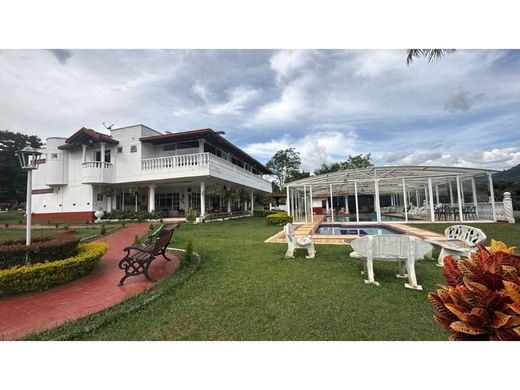 Rustykalny lub Wiejski w Copacabana, Departamento de Antioquia