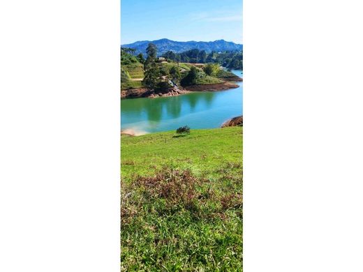 ‏קרקע ב  El Encanto, Departamento de Amazonas