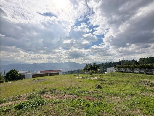 Terreno en Medellín, Departamento de Antioquia