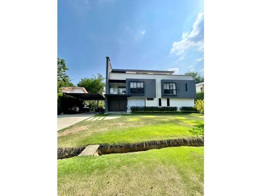 Εξοχική κατοικία σε Cali, Departamento del Valle del Cauca