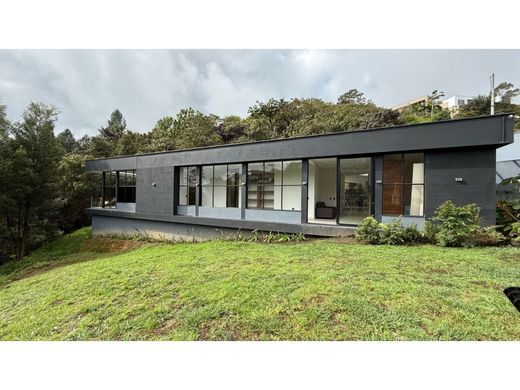 Lüks ev Envigado, Departamento de Antioquia