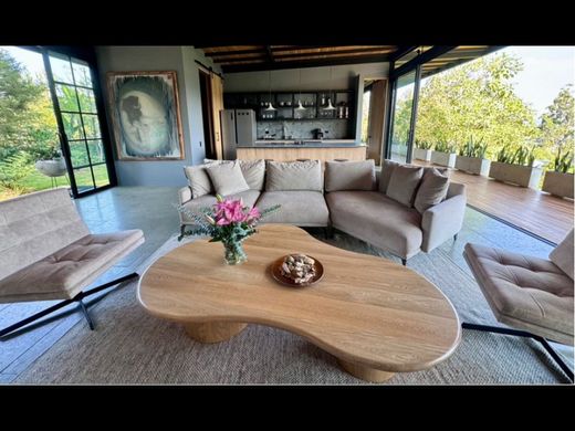 Country House in Retiro, Departamento de Antioquia