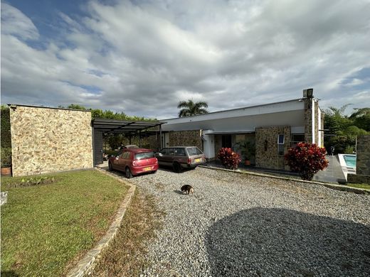 Armenia, Quindío Departmentの高級住宅