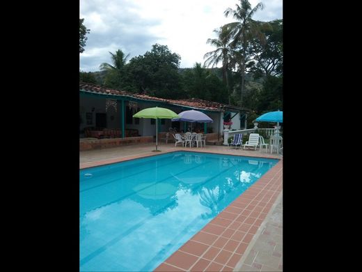 Ρουστίκ ή αγροικία σε Santa Fe de Antioquia, Santafé de Antioquia