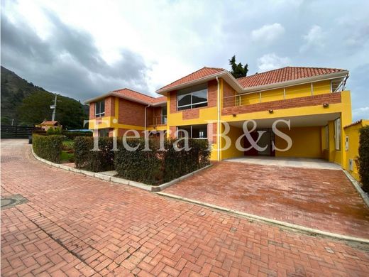 Luxus-Haus in Cota, Departamento de Cundinamarca