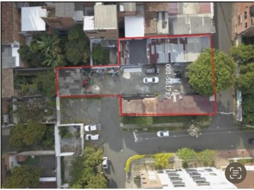 Terreno a Medellín, Departamento de Antioquia