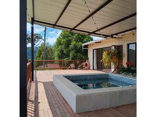 Country House in Rionegro, Departamento de Antioquia